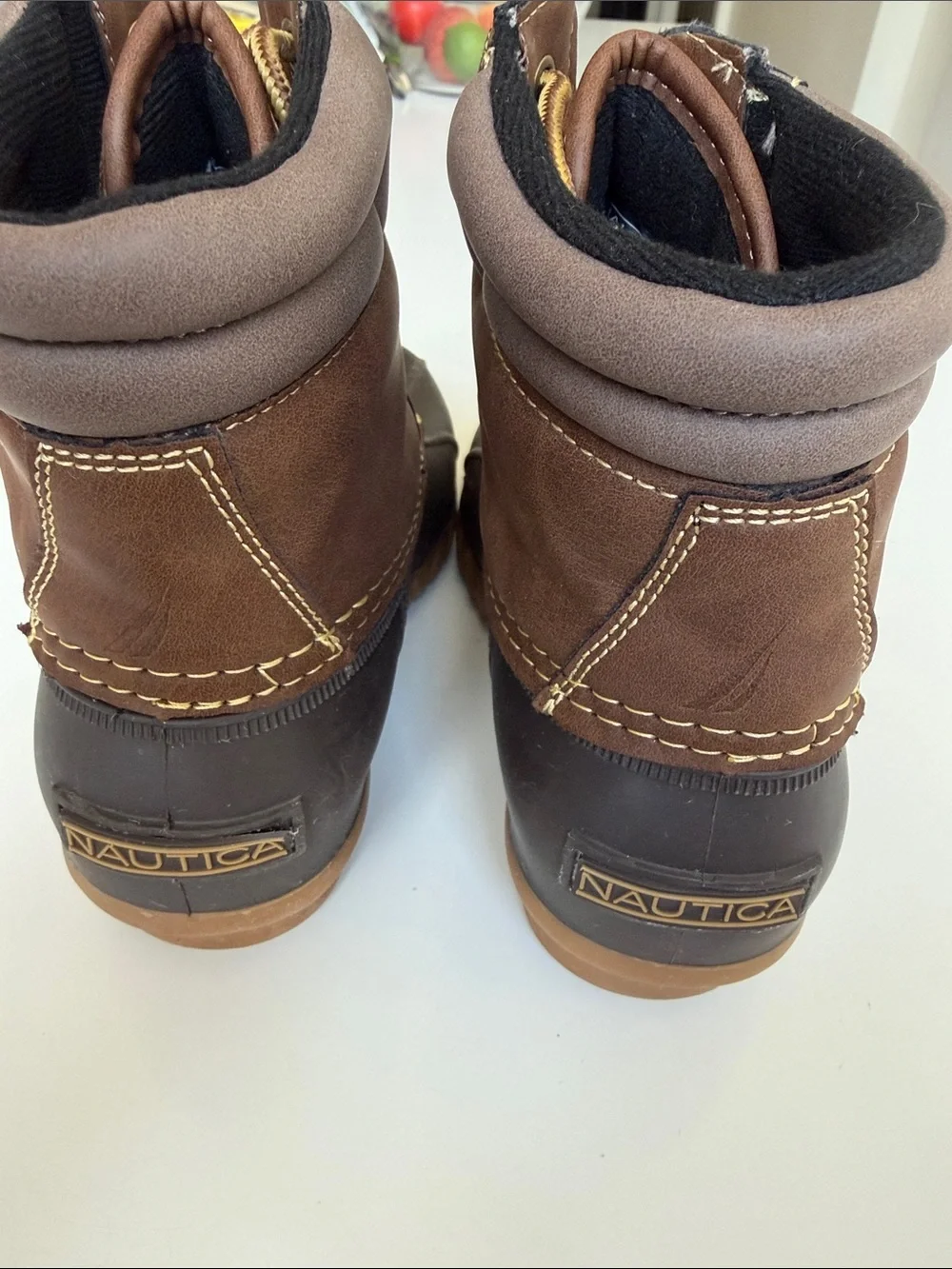 Nautica duck boots size 3